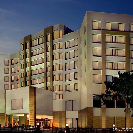 Trinity Hotel Bengaluru Екстер'єр фото